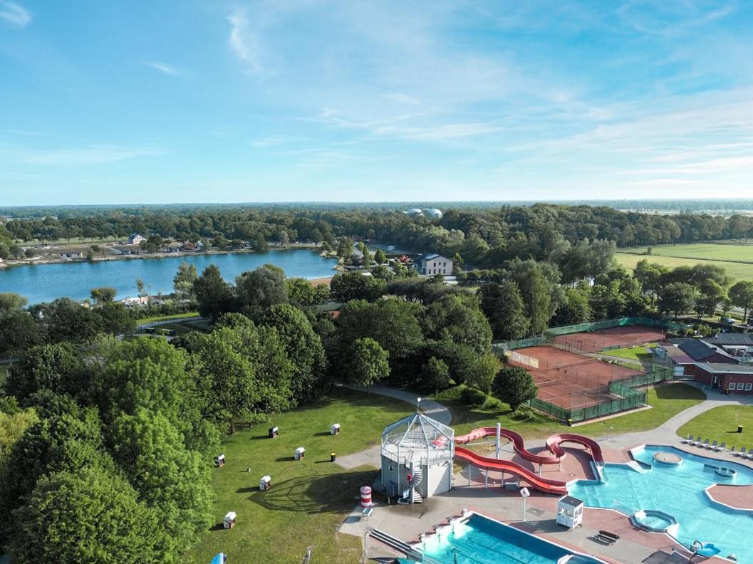Friesensee Camping Und Ferienpark Wittmund Exterior foto