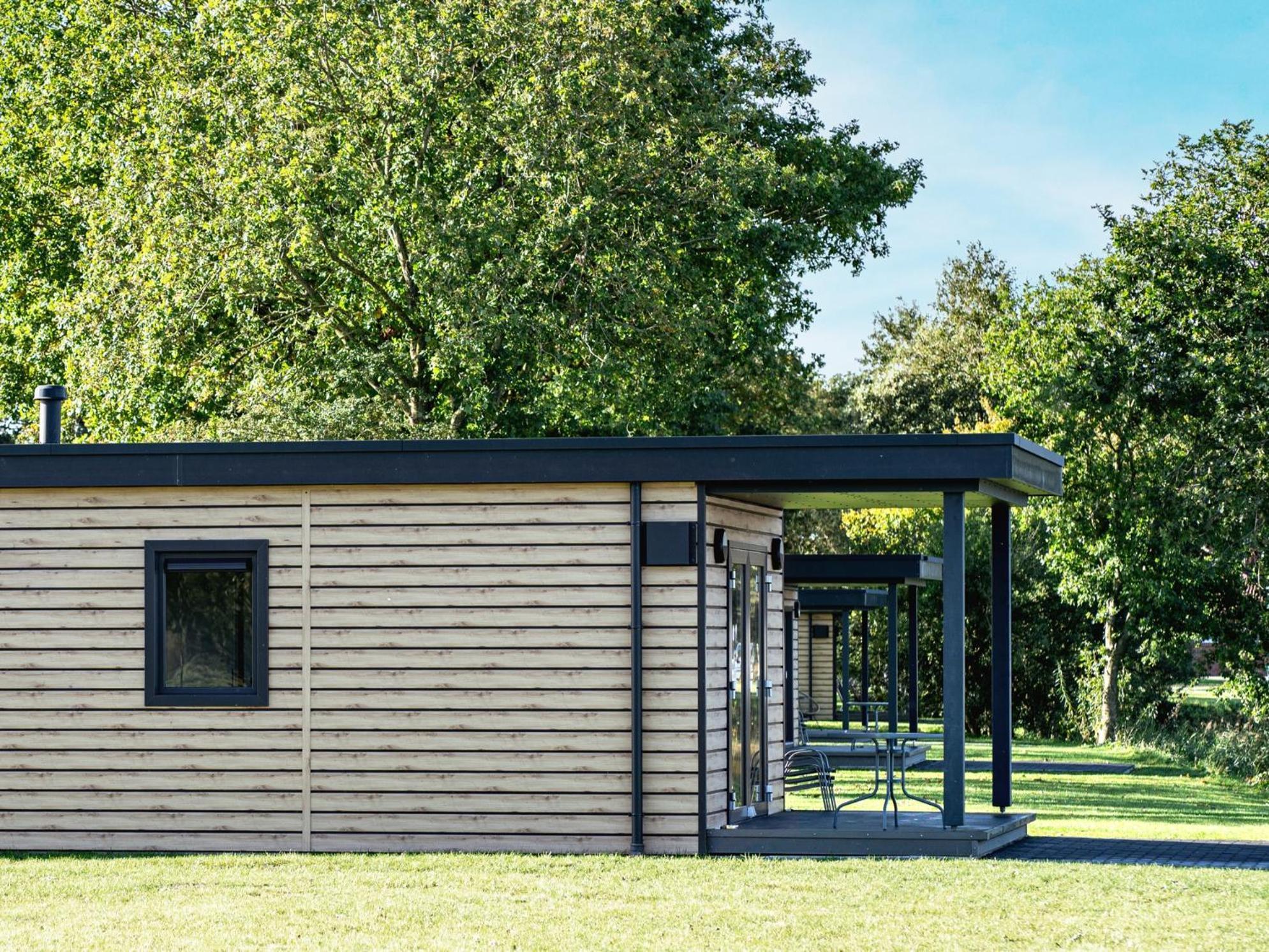 Friesensee Camping Und Ferienpark Wittmund Exterior foto